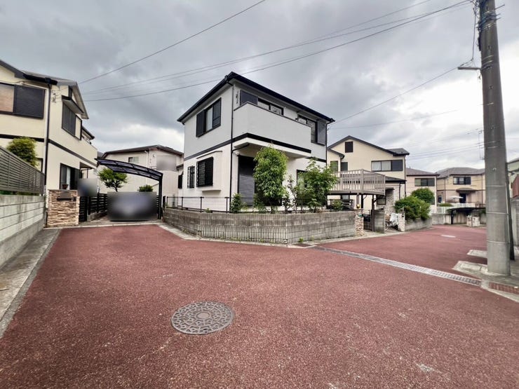 旧三井ホーム分譲地内(ウェルシータウン新松戸)ならではの落ち着いた街並み。居住者以外の通行は少なく、静かな住環境が魅力です♪