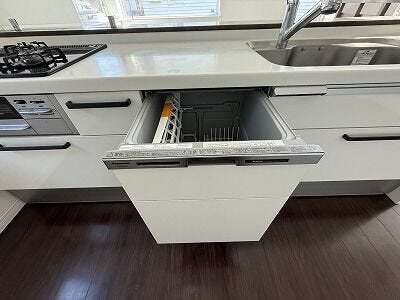 食器洗浄乾燥機付きで、家事の負担を軽減し忙しい毎日をサポート!
