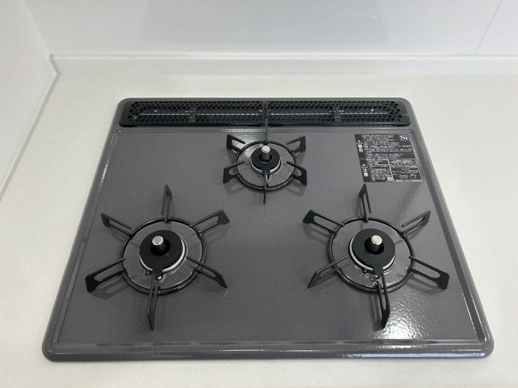 ☆三ツ口コンロでお料理も楽々☆