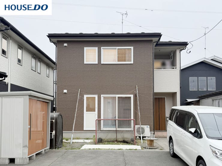 【外観】
現地(2026年5月)撮影
◎現地案内予約受付中!◎
詳細は、ハウスドゥ 八戸市庁前までお気軽にお問い合わせくださいませ♪