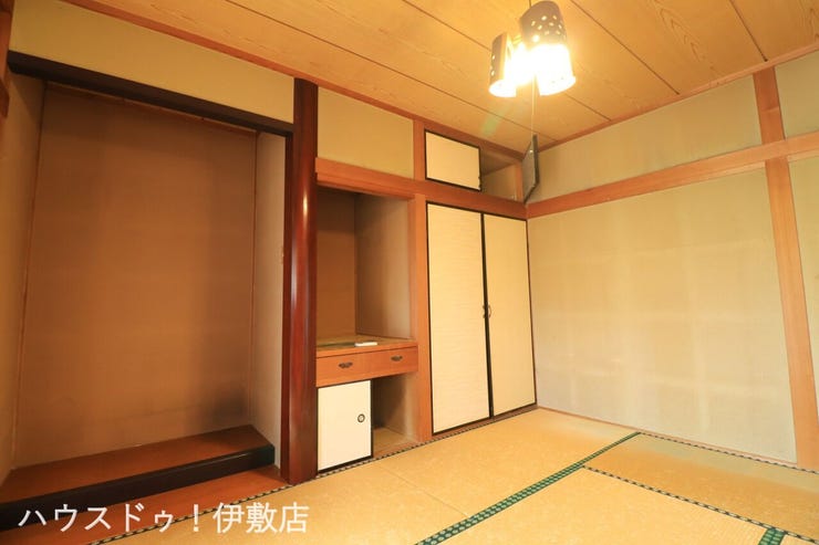【1F和室6帖】
床の間や仏間、押入付きの和室