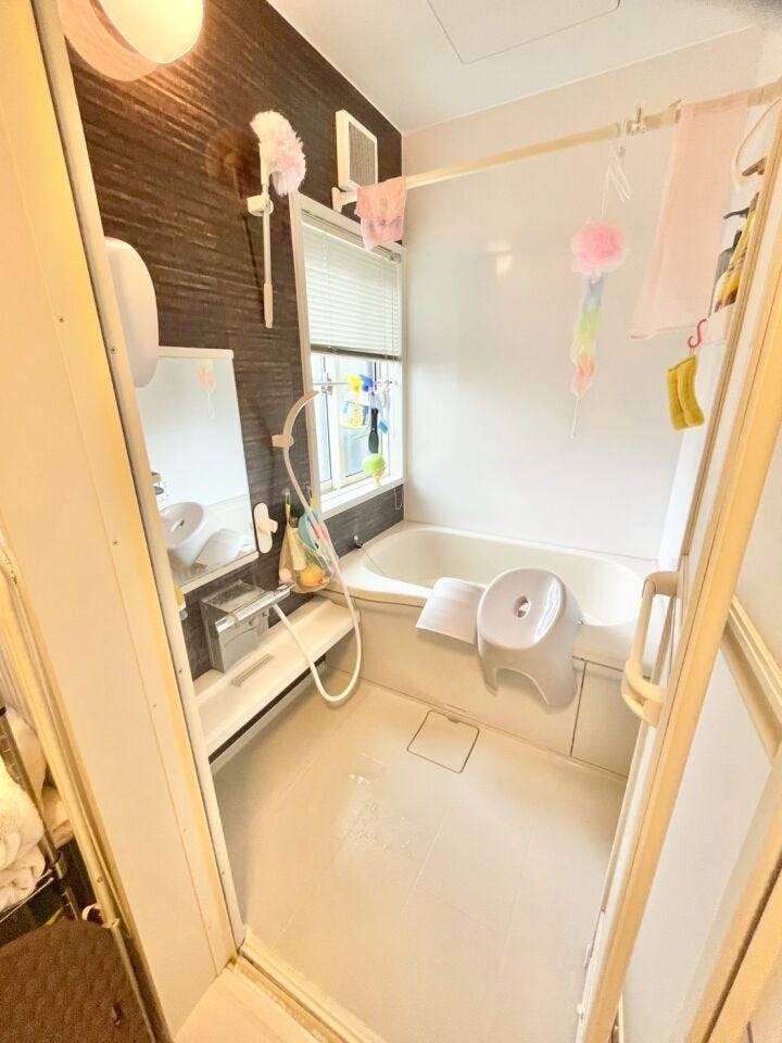 ②