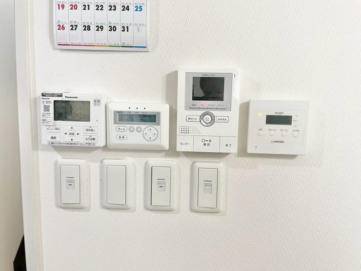 ②