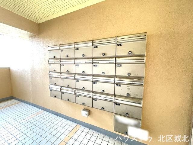 【ポスト】