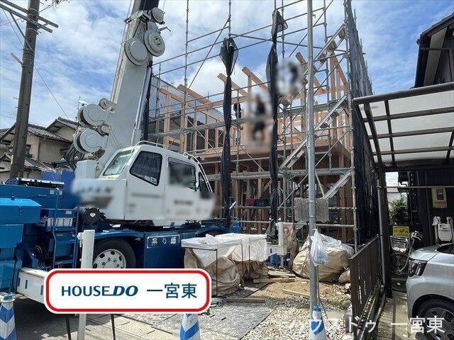 【外観】
5LDK、駐車場:2台可
名鉄犬山線「江南」駅 徒歩15分
名鉄バス「野白」停 徒歩4分
学区:古知野東小学校・古知野中学校