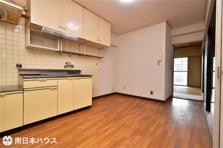 【ダイニングキッチン】6帖のダイニングキッチンです!室内程度良好!即日ご内覧可能です♪
