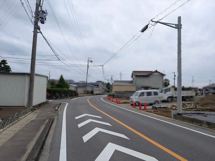 北側前面道路
2026/5/23撮影