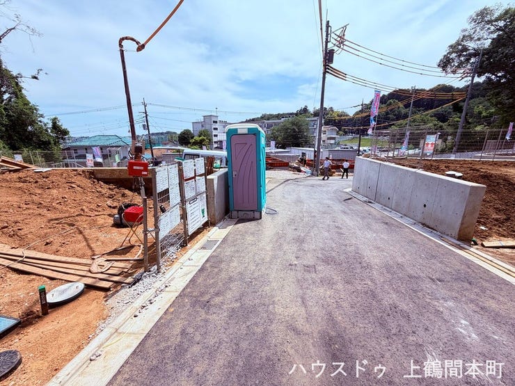 陽当たりと開放感に恵まれた薬師台の売地。