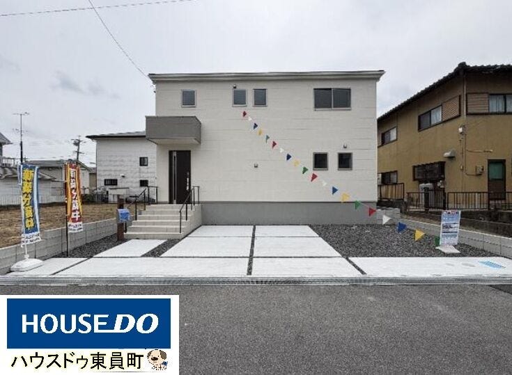 【外観】
5LDK
駐車スペース2台可能