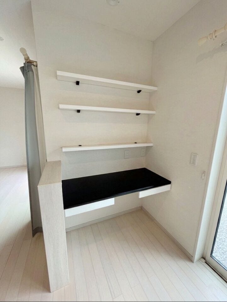スタディカウンターつきで趣味のスペースでも利用できます。