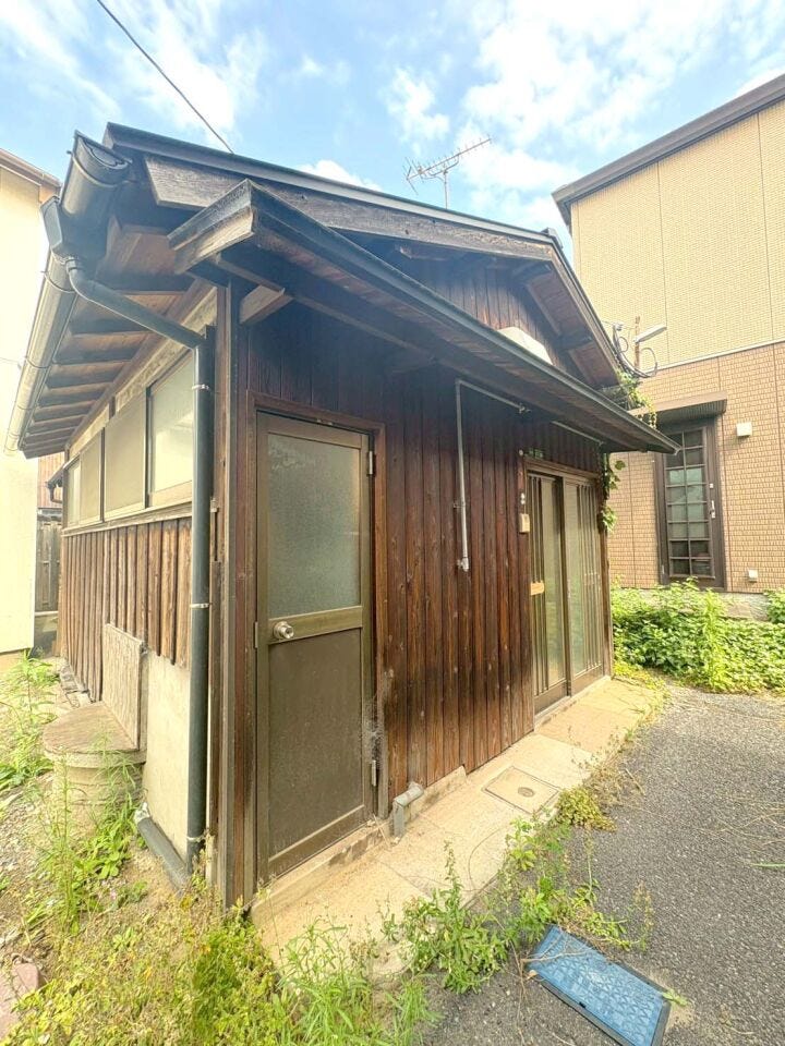 小倉北区長浜町 中古戸建て♪平屋♪チャチャタウンまで徒歩約8分♪平坦地♪浴室に窓♪