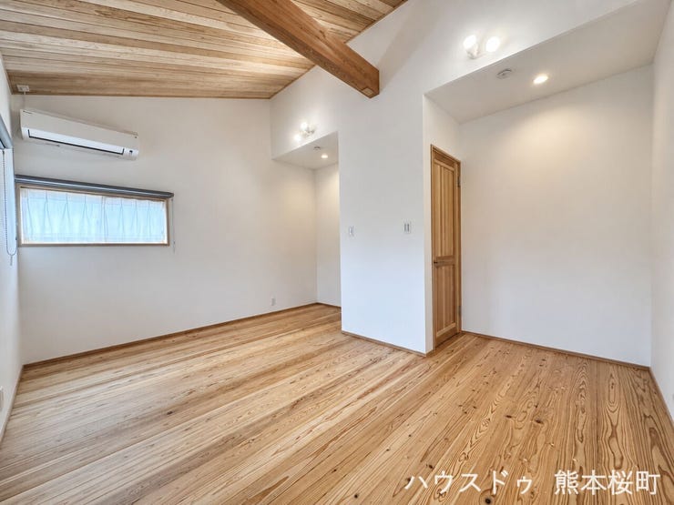 ■1階4.2帖+4.2帖洋室■心からリラックスできる静けさ、上質な眠りで、毎日をリセットします。明日への活力を養う空間です。
