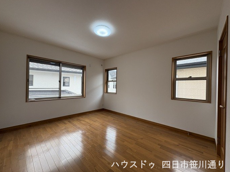 2階5.4帖洋室