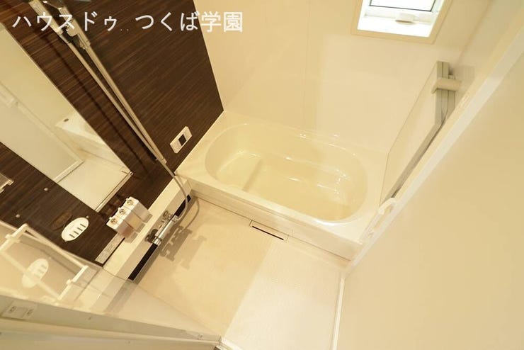 浴室暖房換気乾燥機付き1坪タイプのお風呂です♪