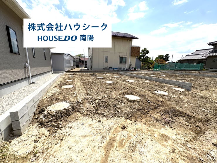 【外観】
5月12日撮影♪
近隣に同メーカーの完成建物がございますので、いつでも案内可能です♪
当日のご案内もOK!平日はお仕事帰りの時間でもOK!