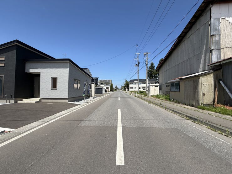 現地(2026年7月)撮影
◎現地案内予約受付中!◎
完成済みですので、ごゆっくりご内覧いただけます。お気軽にお問い合わせくださいませ♪