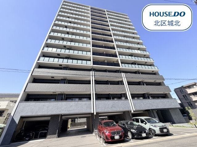 【外観】
●西区浅間町エリア●
◇なごや小学校:徒歩約7分
◇菊井中学校:徒歩約2分
◇フィール 花の木店:徒歩約9分
◇ツルハドラッグ浅間町店:徒歩約4分
◇西区役所:徒歩約11分