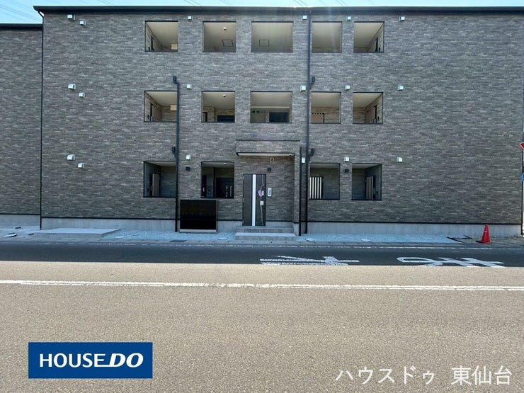 【外観】
ヨークタウン徒歩4分の便利な住環境。