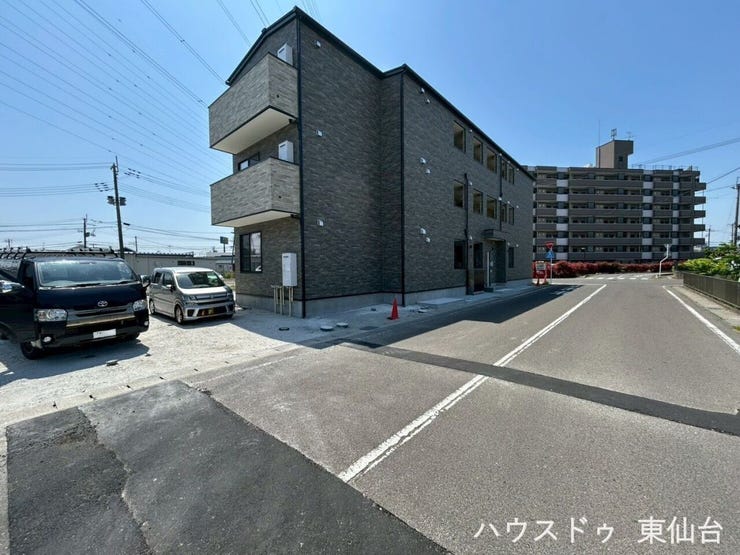 駐車場無料で家計にやさしい1LDK。