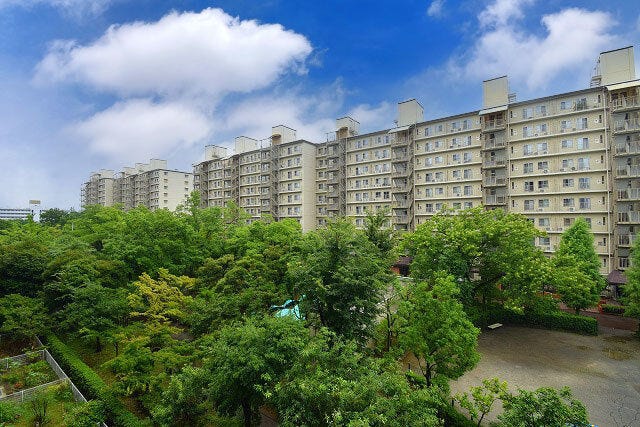 松戸市は「子ども医療費助成制度」や「子ども・子育て支援新制度」など、子育ての支えになる制度も充実。子育てに協力的な街、松戸です。