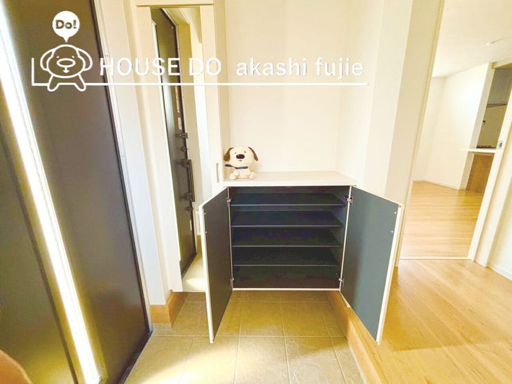 収納豊富な南向きの明るい家