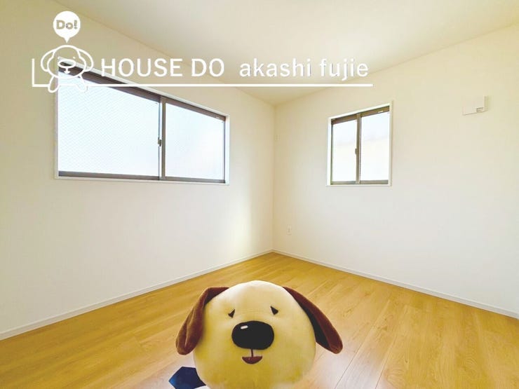 リビングも2階の居室も光が入りやすく、
明るい家