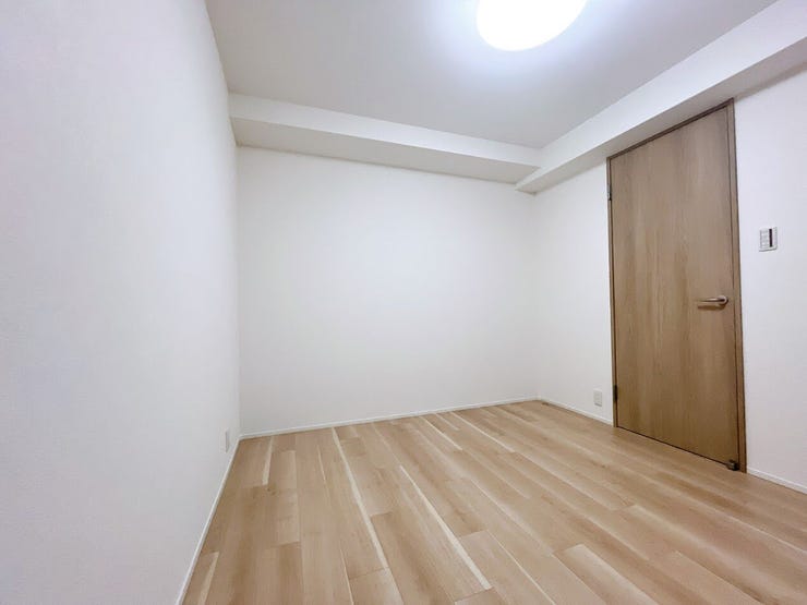 色合いに統一感のある、落ち着いた雰囲気のお部屋です。