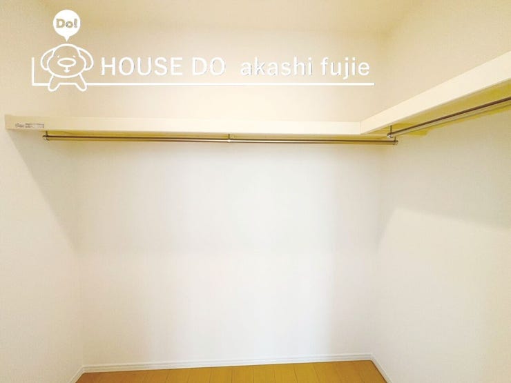 WICがあり、お洋服や小物類など収納していただけます