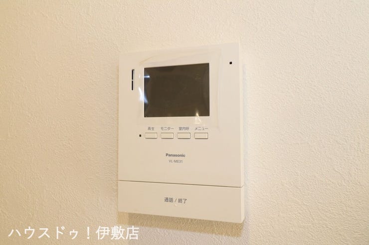 西姶良４丁目 中古戸建 【モニター付きインターホン】
誰が来てもわかるモニター付き♪女性が一人で家にいてもこれなら安心