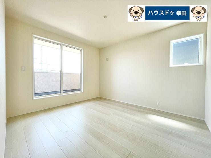 7帖の主寝室
WIC付き、バルコニーに面しているお部屋です。