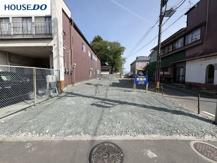 【外観】
現地(2026年5月)撮影
◎建築条件無し◎
詳細は、ハウスドゥ 八戸下長までお気軽にお問い合わせくださいませ♪