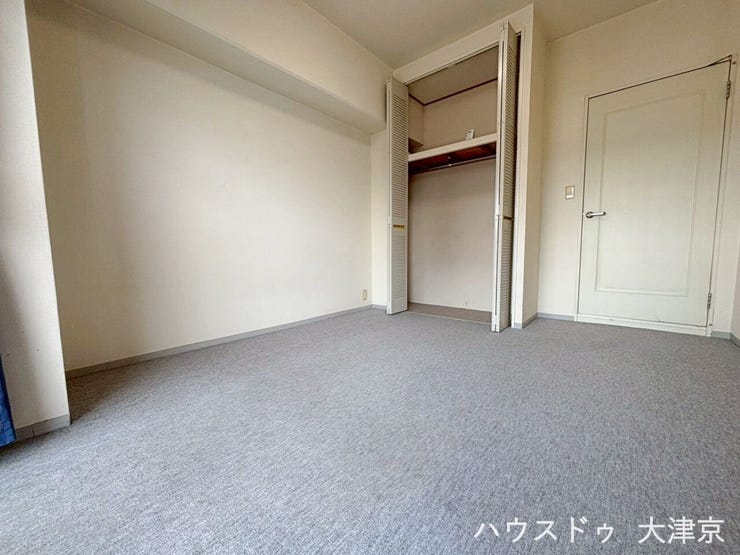 収納スペースもしっかり確保。お部屋を広くスッキリ使えます。