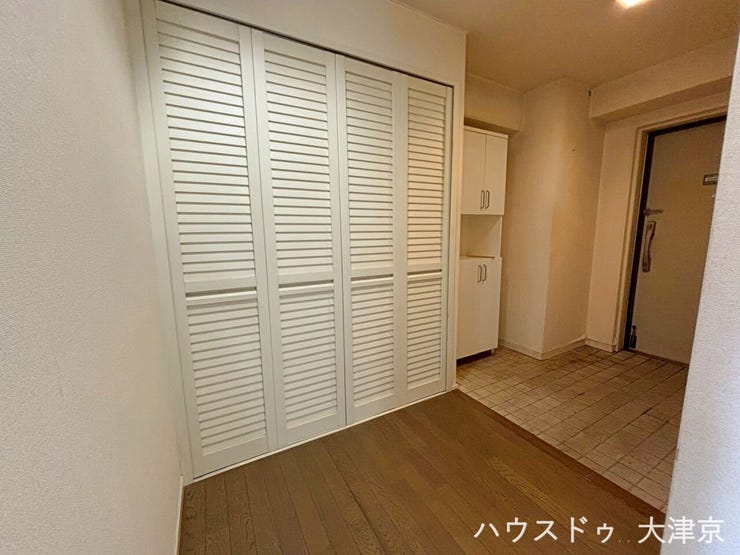 たっぷり収納できる玄関クローゼット。常にスッキリ保てます。