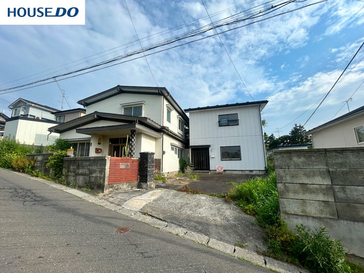 【外観】
現地(2026年7月)撮影
◎建築条件無し◎
詳細は、ハウスドゥ 八戸田向までお気軽にお問い合わせくださいませ♪