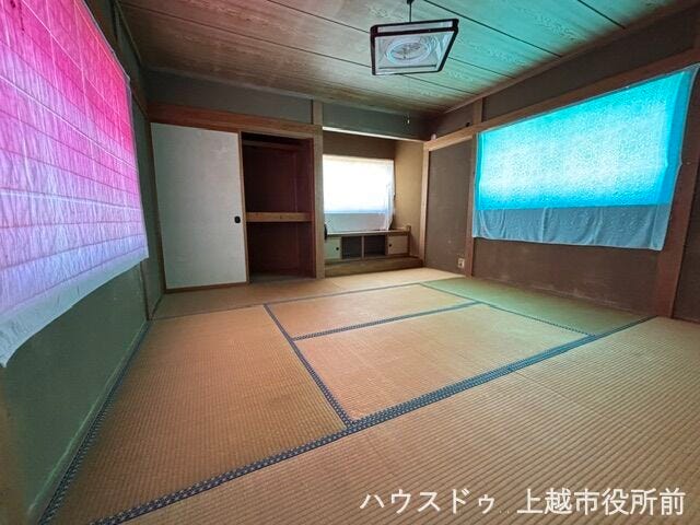 2階:和室8畳