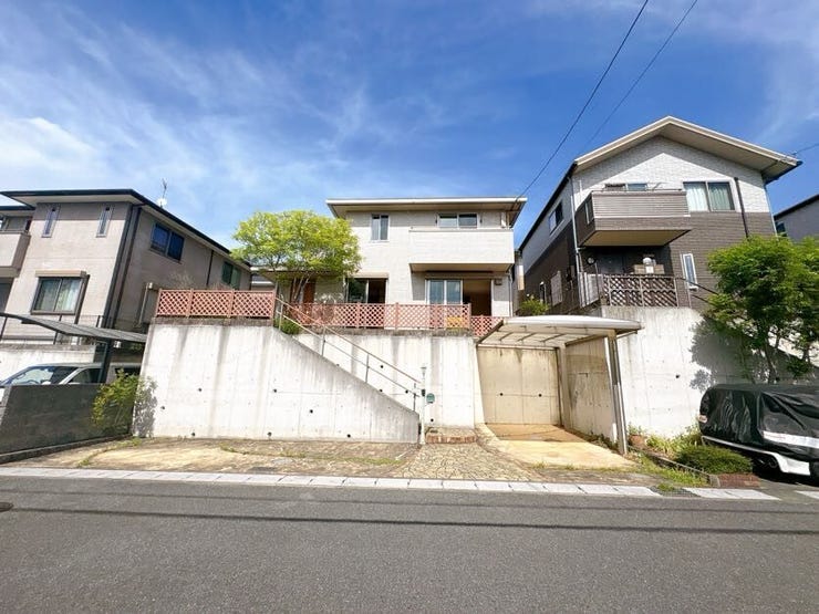 公園の多い地域です。お気に入りの家から足を少し伸ばして、お散歩などでゆったり過ごす時間も有意義です。