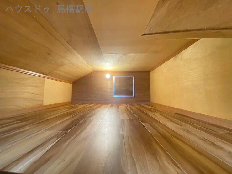 小屋裏収納