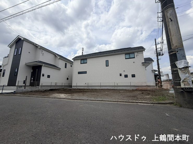 【外観】
毎日の送り迎えにゆとりを。主要施設が徒歩圏内に揃う、家族にやさしい街