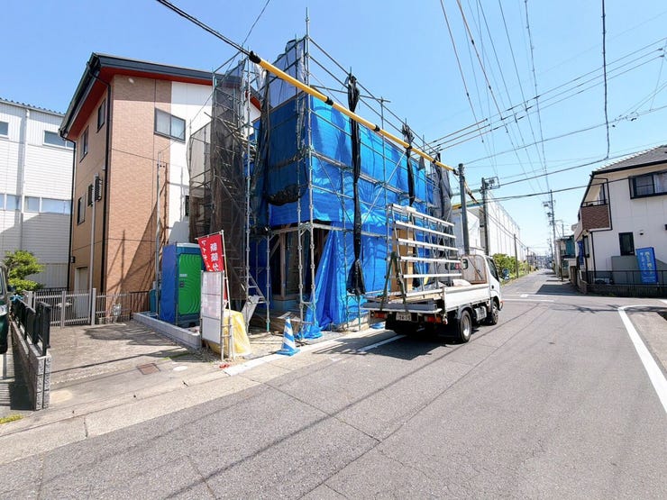 【見学予約】
当物件と同様の物件の見学も可能です!
実際の間取りや雰囲気を体感しながら住まいをイメージできます!気になる方はぜひお気軽にお問い合わせください♪
TEL:0120-729-710