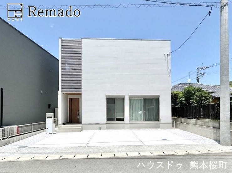 【外観】
■家の印象を決める「顔」■街並みに美しく調和しながら、帰るたびに誇らしく思える、あなたのためのシンボルです。