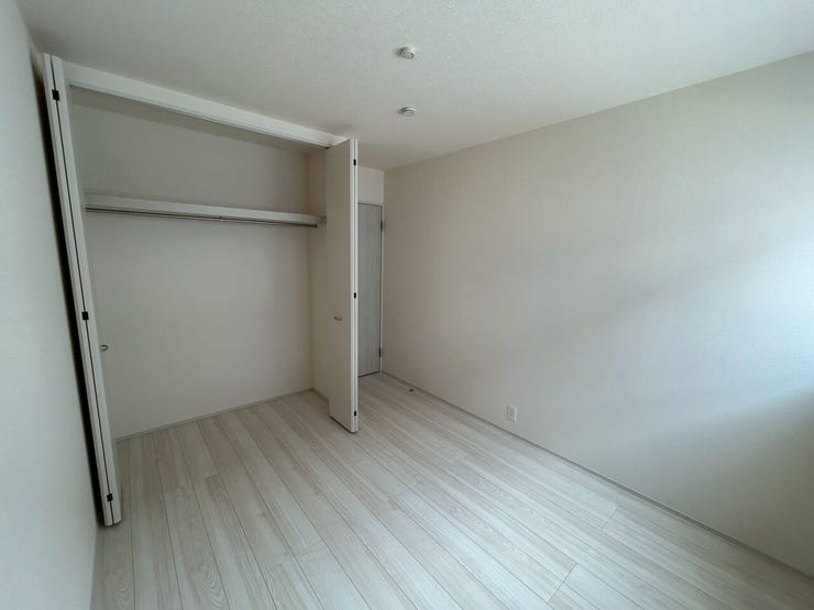 全居室収納付きです。