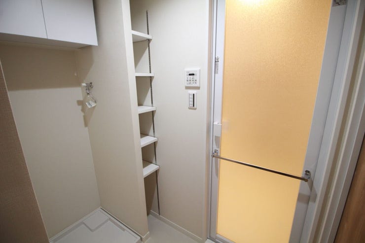 1日の始まりと終わりを心地よく演出してくれる、多彩な機能が備えられたパウダールーム。心地よいリフレッシュ空間です。