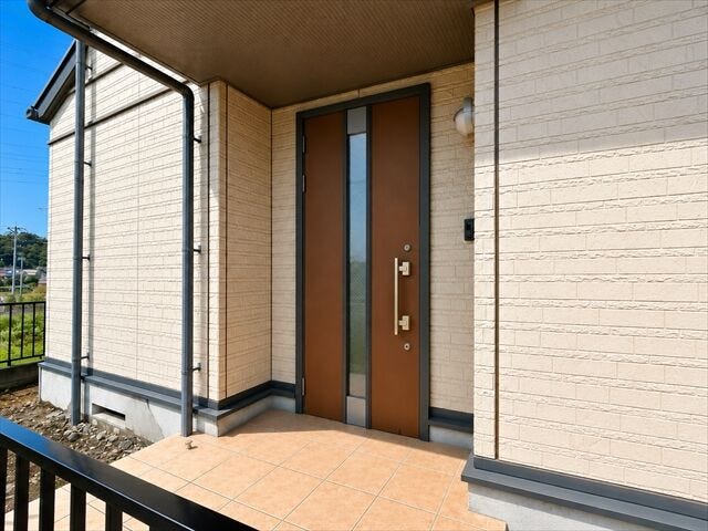 ※実際の写真から家具等を消すCG加工をしています。
