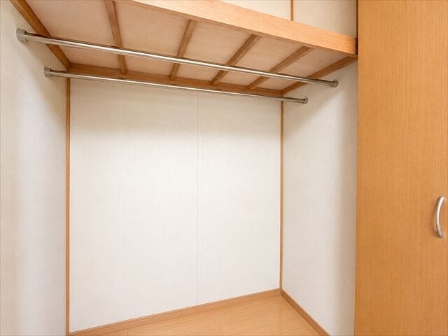 ※実際の写真から家具等を消すCG加工をしています。
