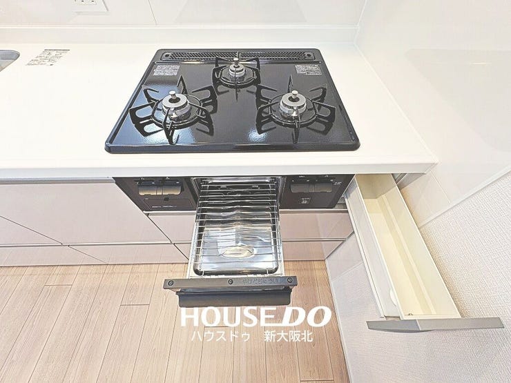 ■お料理しやすい3口コンロ!一度に3品作れるので、毎日のお料理も捗りますね!