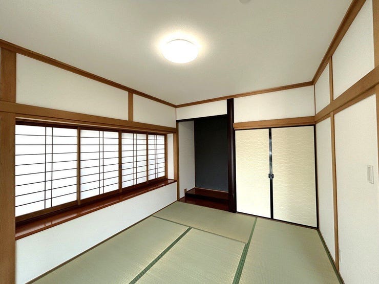 ☆畳表替え・障子・襖帳替え行っております☆