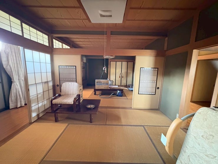 1階和室。
2部屋つながると開放的な空間に。