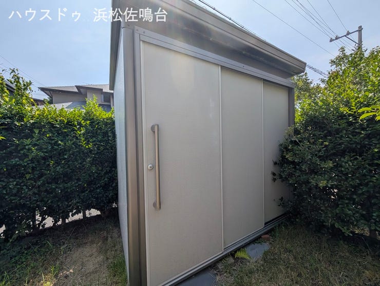 屋外物置