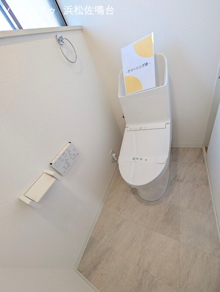 2023年トイレ交換済♪洗浄暖房便座、ワンランク上の壁リモコンタイプ♪♪