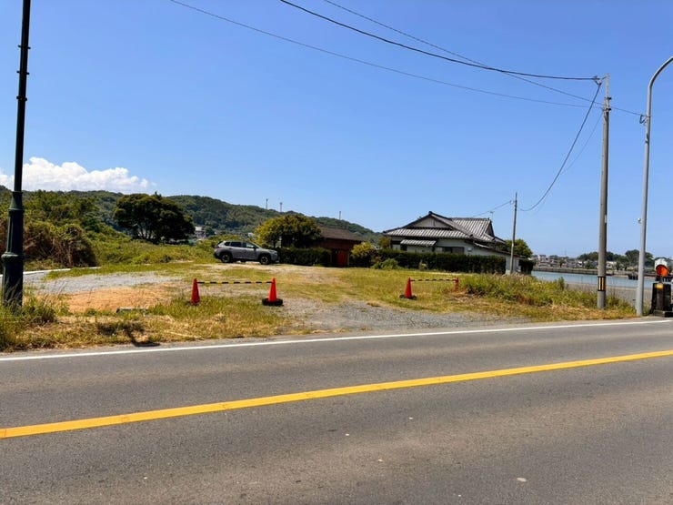 前面道路は国道251号